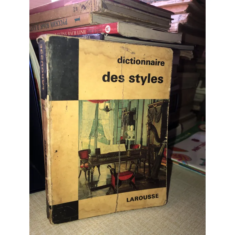 Dictionnaire des styles-Larousse 956856