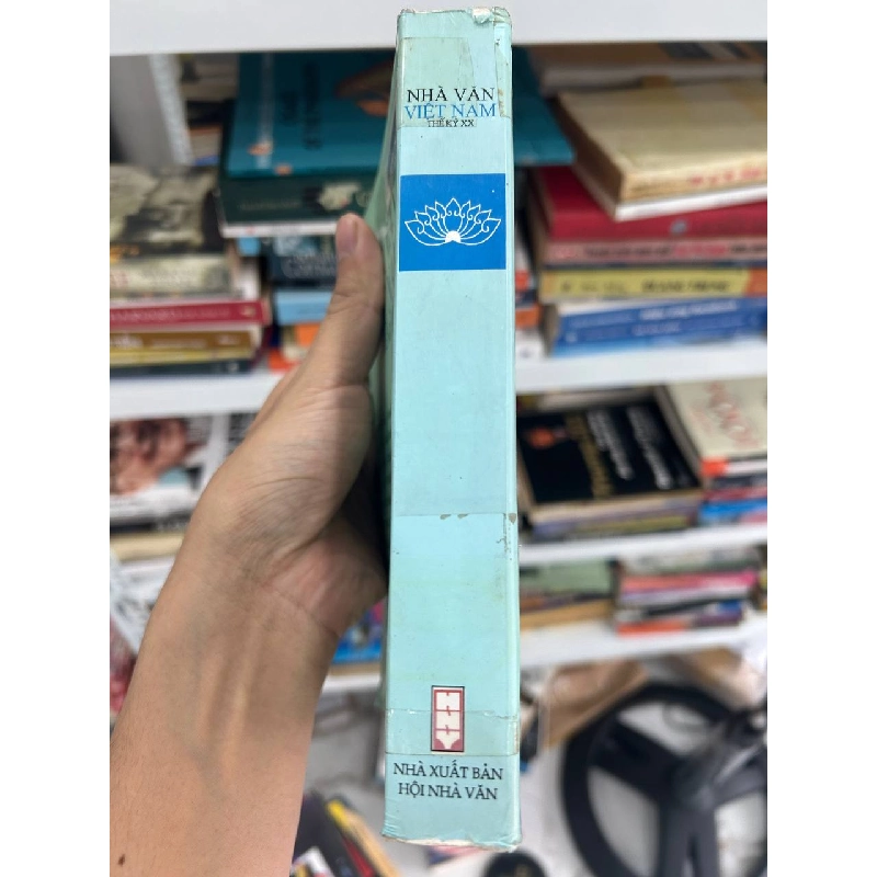 Nhà Văn Việt Nam Thế Kỷ XX - Nhiều tác giả 1001661