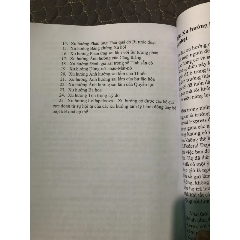sách Sổ tay niên giám của Charlie Munger ( Poor Charlie’s Almanack ) bản dịch Tiếng Việt 517170