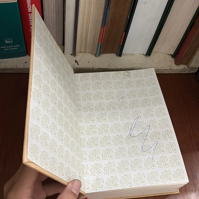 II Văn Học: Đường Vào Thơ _ Truyện Kiều Và Chủ Nghĩa Hiện Thực - Lê Đình Kỵ - 2015 709008