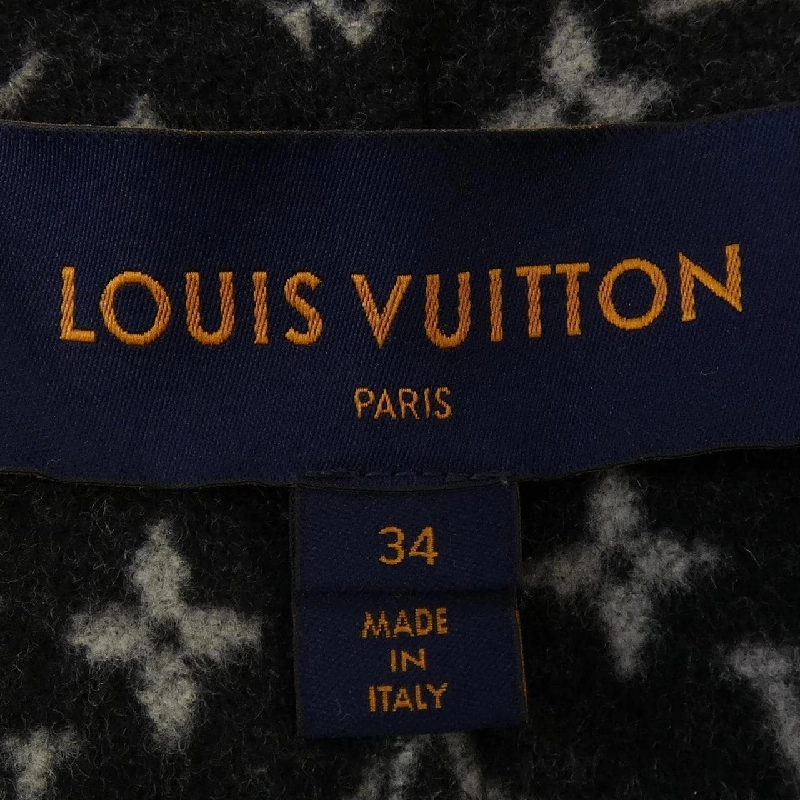 Áo khoác có mũ LOUIS VUITTON FGCO40QWE - Hàng hiệu Authentic 810523