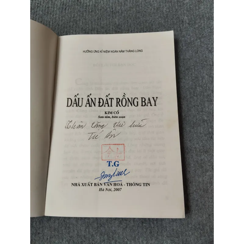 DẤU ẤN ĐẤT RỒNG BAY 717914