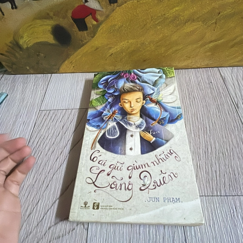 Có ai giữ giùm những lãng mạng  317408