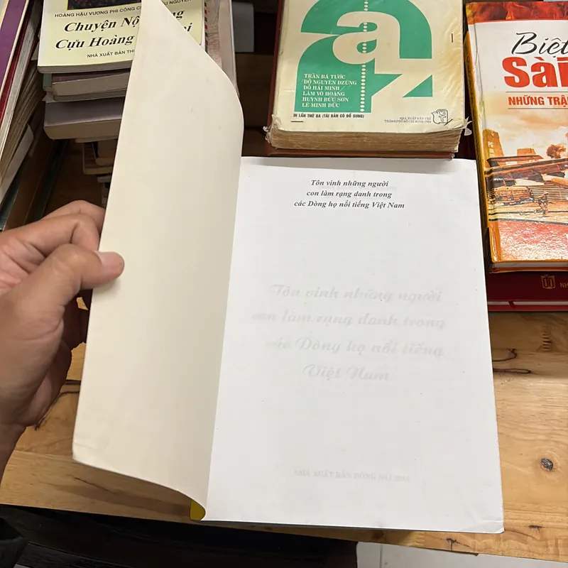 II Tôn Vinh Những Người Con Làm Rạng Danh Trong Các Dòng Họ Nổi Tiếng Việt Nam - 2014 704951