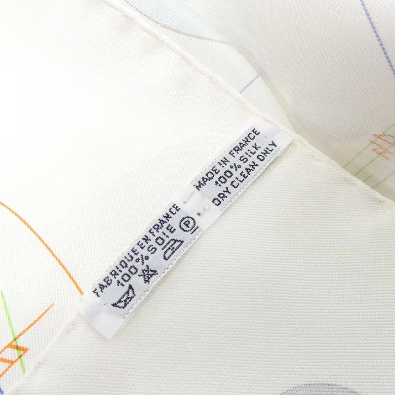 Hàng hiệu Authentic Hermès LA MUSIQUE DES SPHERES Khăn quàng 772349