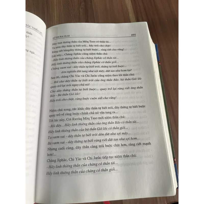 Sử thi Gia Rai , 1600 trang, khổ lớn, bìa cứng  594724