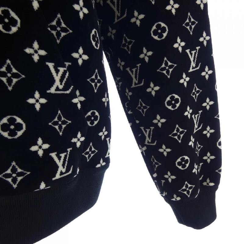 Áo khoác LOUIS VUITTON FOST11RC3 633267