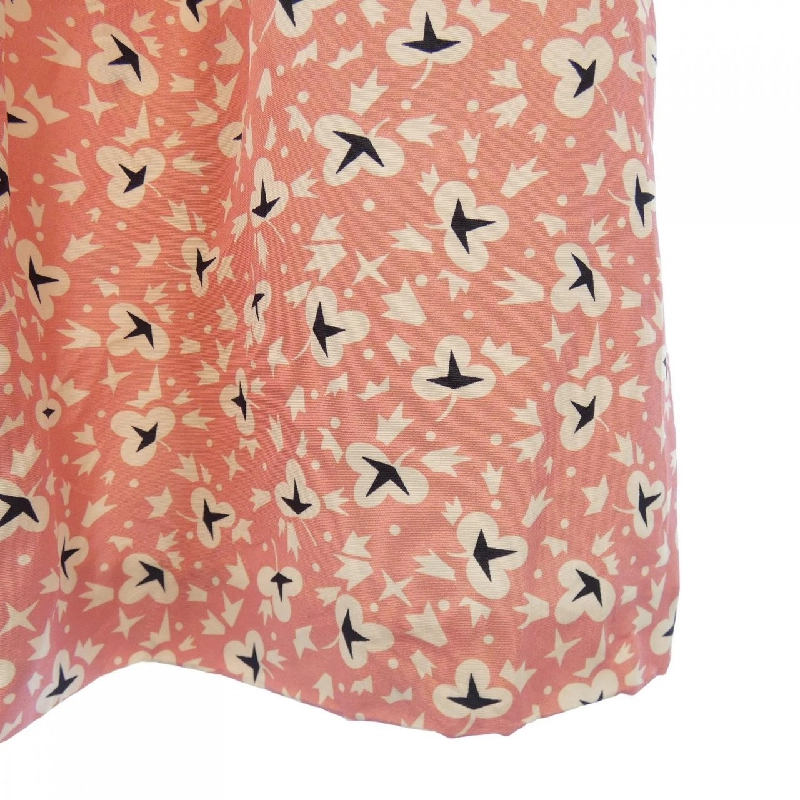 Chân váy MIU MIU - Hàng hiệu Chính hãng 823516