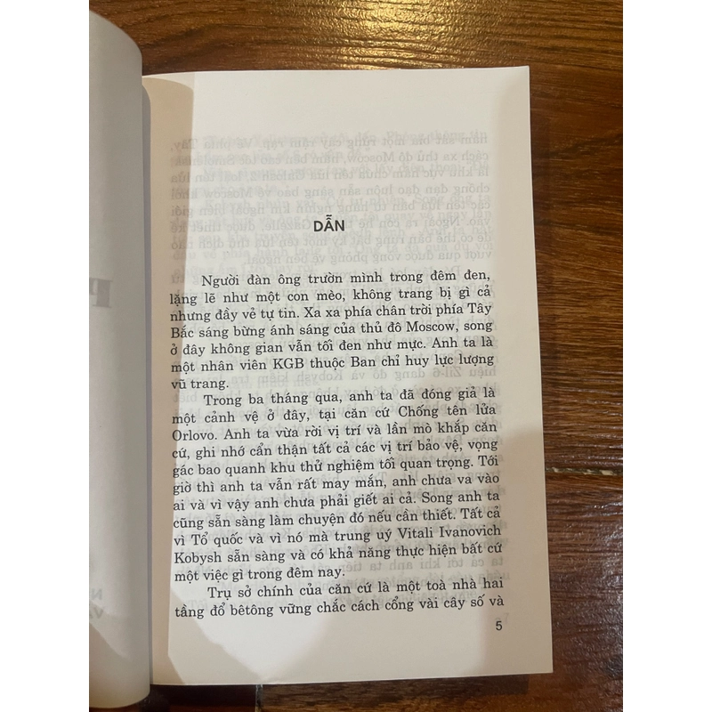 Phản công - Sean Flannery (k4) 519011