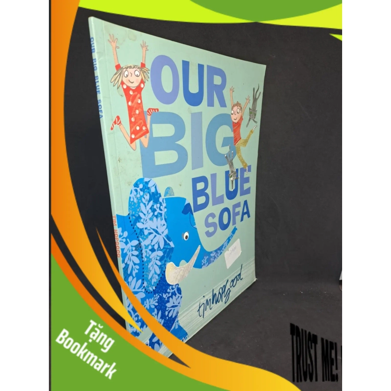 (TẶNG BOOKMARK) Our big blue sofa mới 90% RBK2007 950345