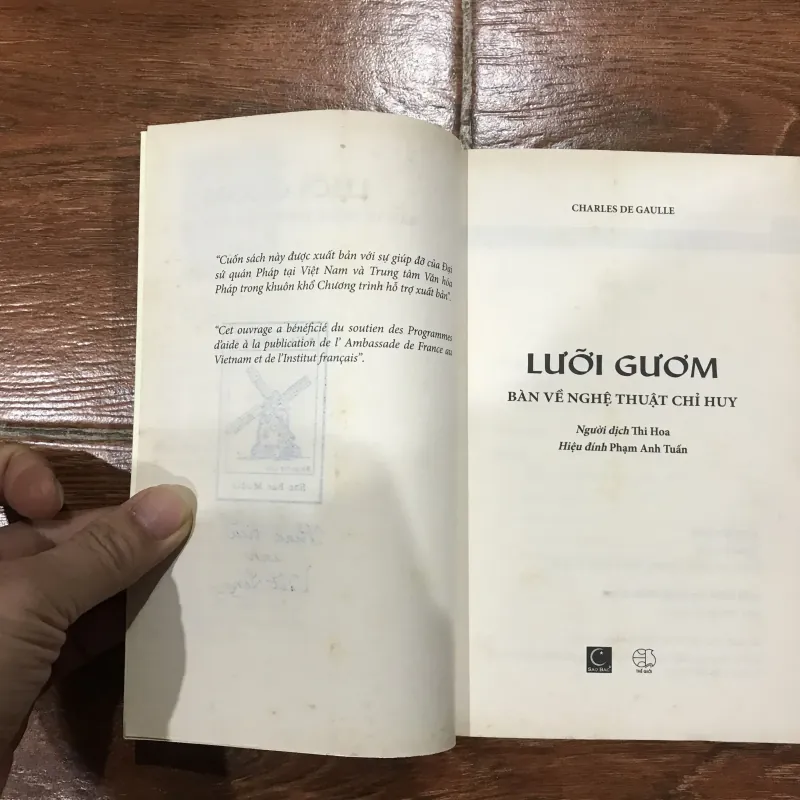 Lưỡi gươm Bàn về nghệ thuật chỉ huy - Charles De Gaulle (6) 756404
