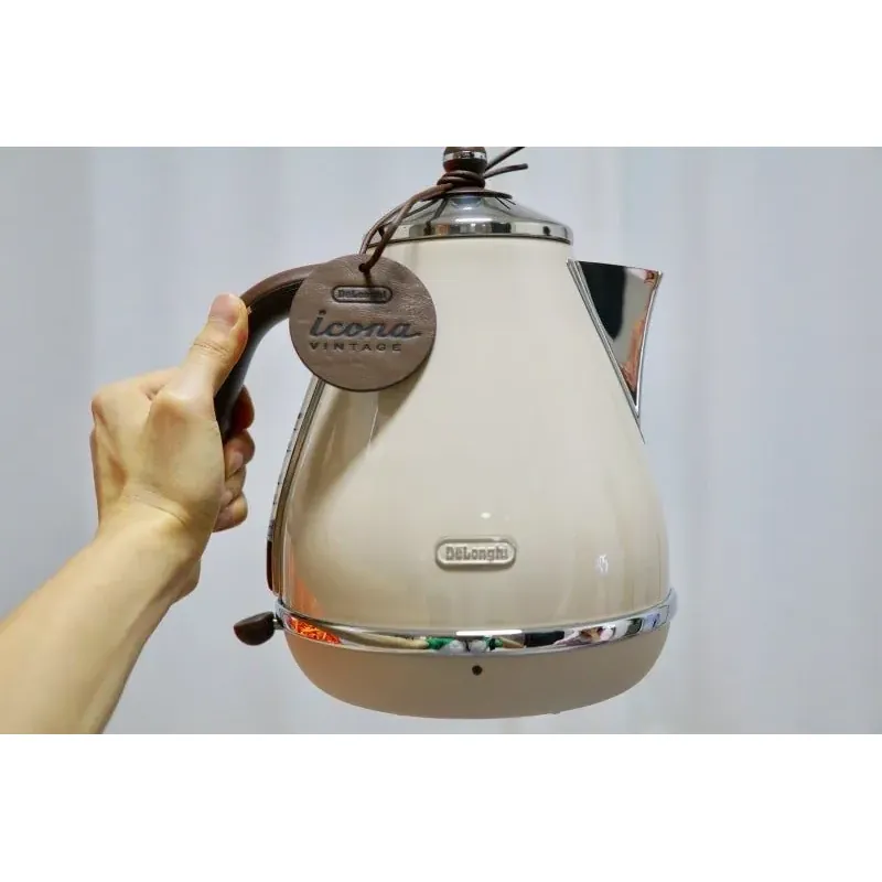 ☕ Ấm đun nước DeLonghi KBOV2001 – Thiết kế Vintage Icona, sang xịn chuẩn châu Âu! 732745