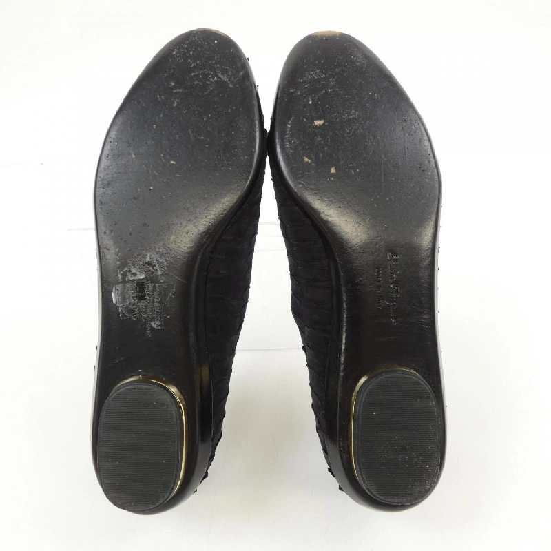 Giày cao gót FERRAGAMO - Hàng hiệu Chính hãng 829382