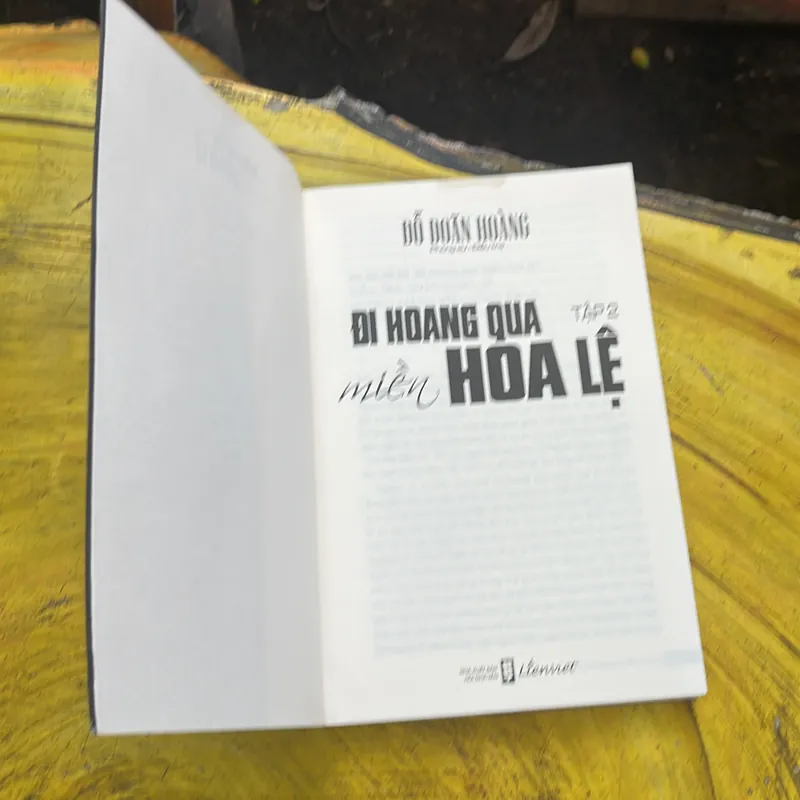 COMBO ĐỖ DOÃN HOÀNG: ĐI QUA MIỀN HOA LỆ ( full 2 tập ) & TÔI ĐÃ SỐNG BẰNG TRÁI TIM NGƯỜI K 738032