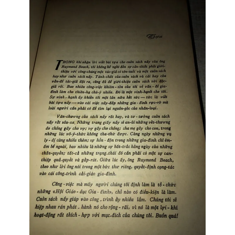 Gia đình giáo dục 996023