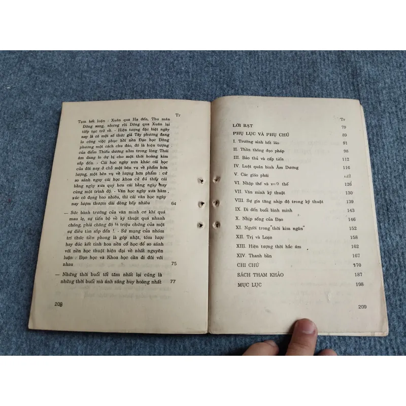 CHU DỊCH HUYỀN GIẢI 701907