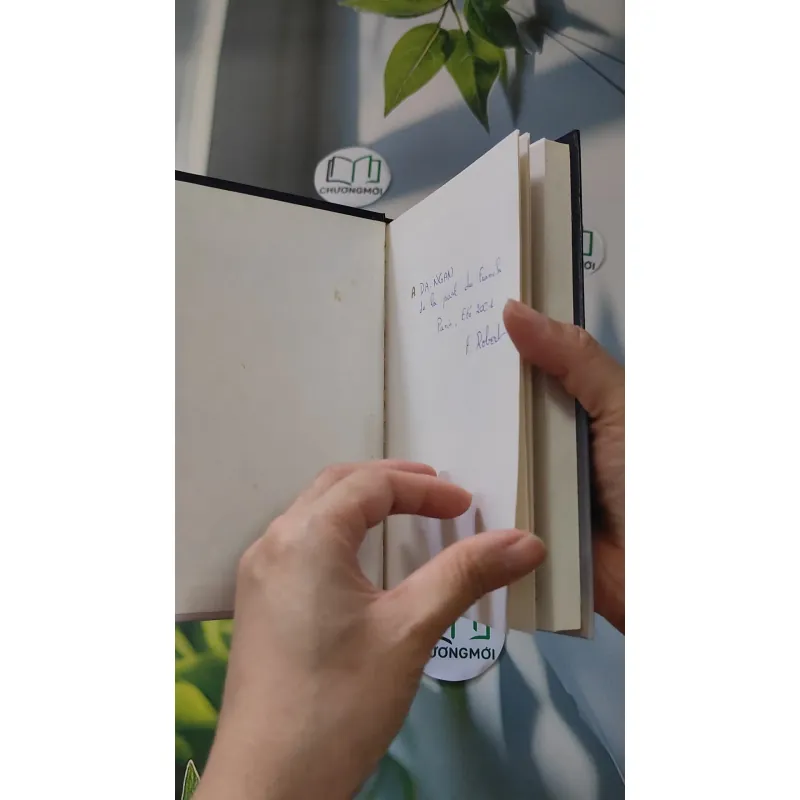 [MIỄN PHÍ BỌC SÁCH] [XƯA] Notre-Dame de Paris (1996) - Victor Hugo 990056