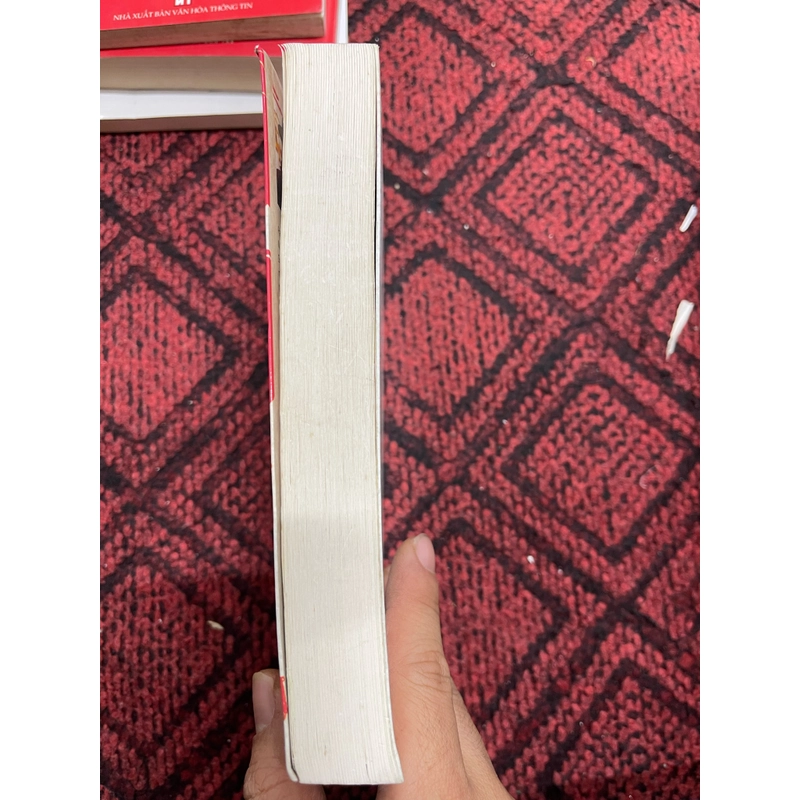 Phương đông lướt ngoài cửa sổ (c) 359625