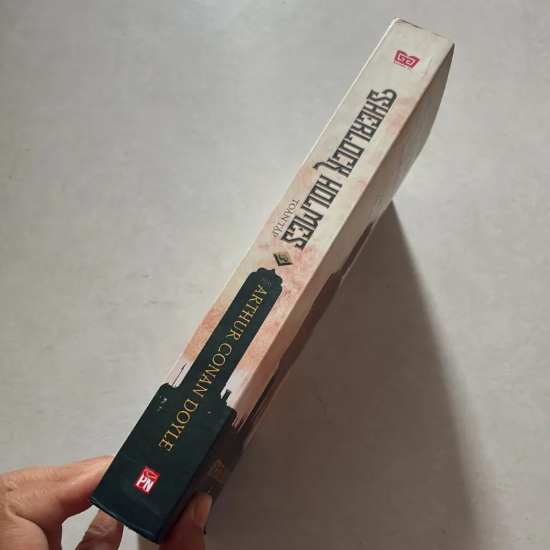 Sherlock Holmes Toàn tập (Tập 3) 958338