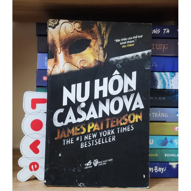 Tiểu thuyết của James Patterson: NỤ HÔN CASANOVA 715517