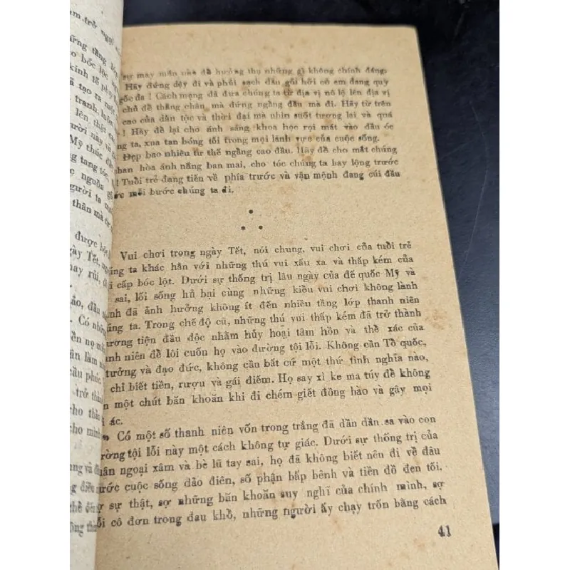 Cách mạng và nghệ thuật - Vũ Khiêu 592531