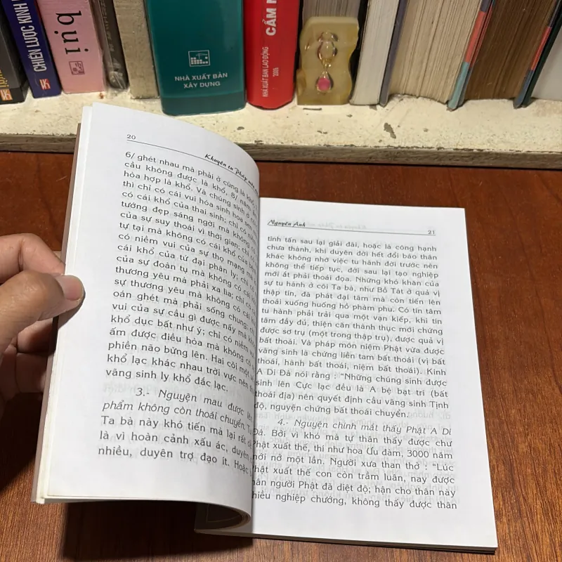 II Sách Phật Giáo: Khuyên Tu Pháp Môn Niệm Phật - Pháp Sư Viên Anh - 2003 791064