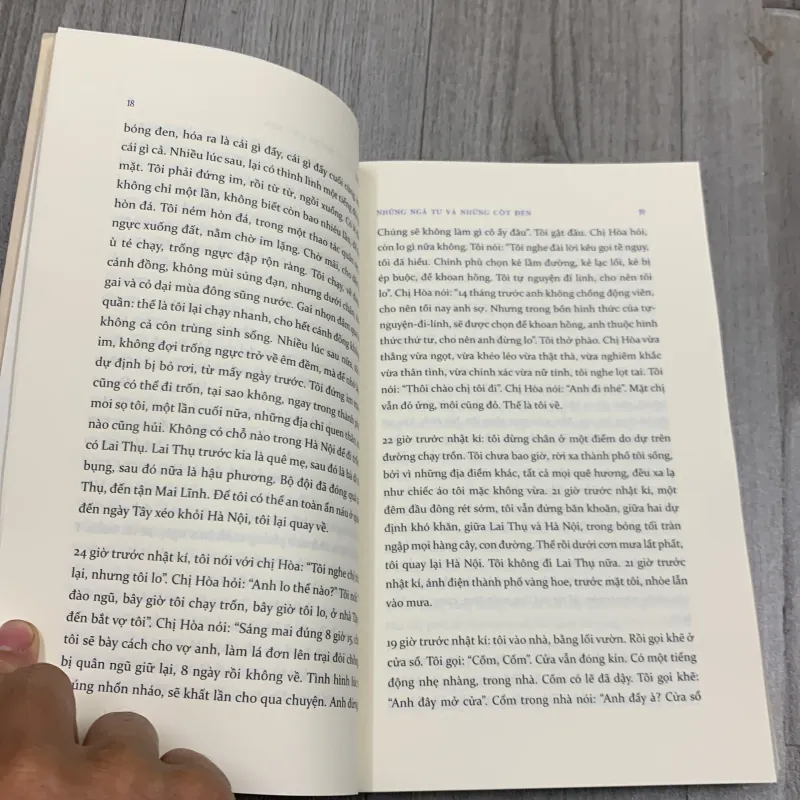 Những ngã tư và những cột đèn - trần dần. 1a1 787043