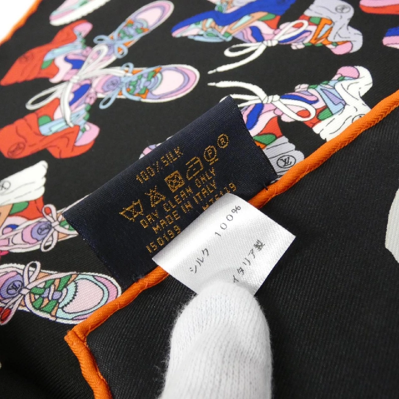 Khăn quàng Louis Vuitton Carre Arclight M76149 - Hàng hiệu Chính hãng 772580