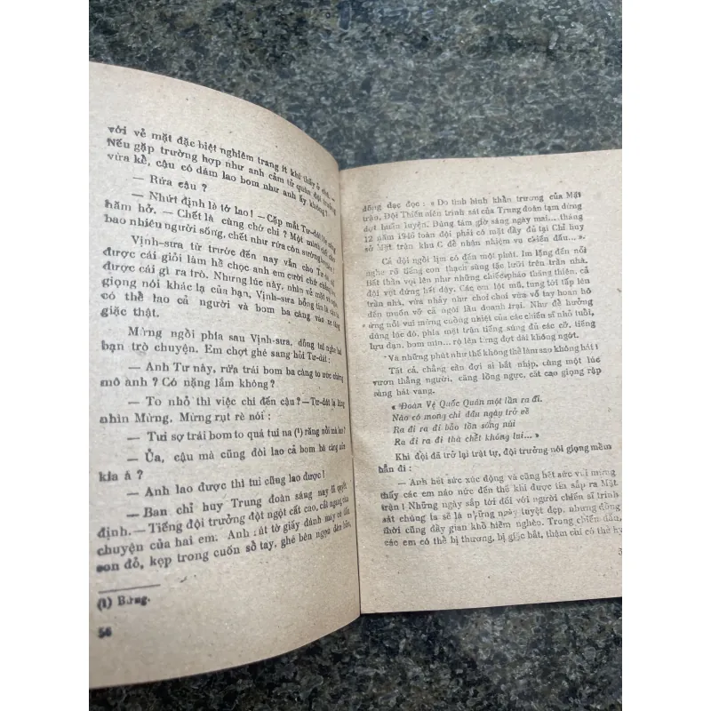 Tuổi thơ dữ dội Phùng Quán tập 1 XB 1988 762280