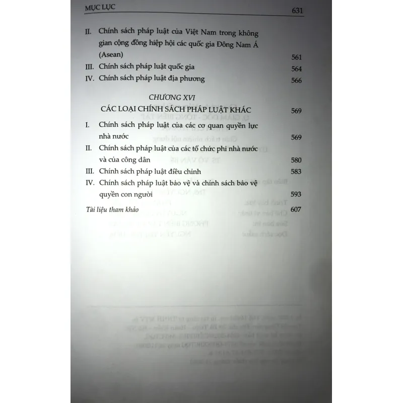 Chính sách pháp luật những vấn đề lý luận và thực tiễn  740458