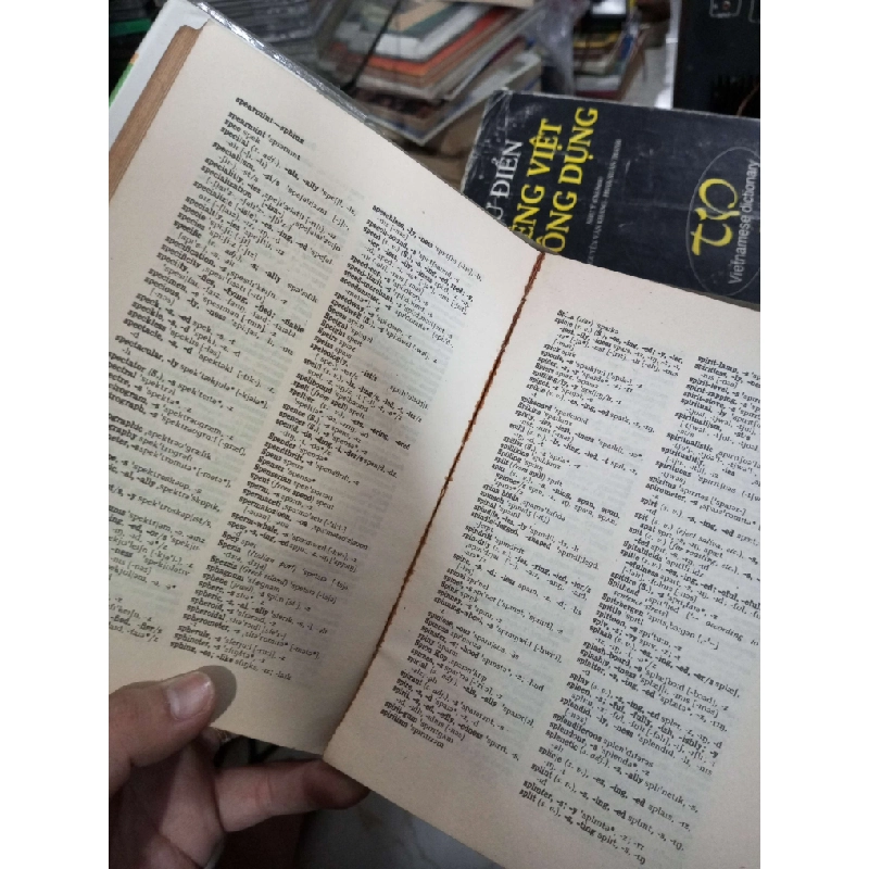English Pronoucing Dictionary (Sách học ngoại ngữ khác) KSX060526 1038614