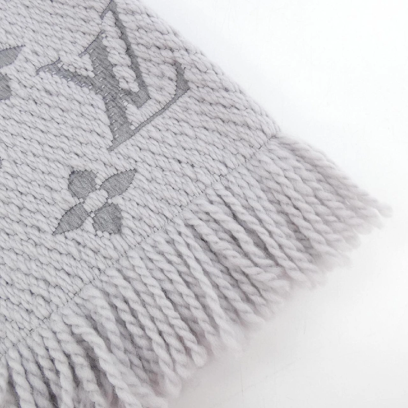 Khăn quàng LOUIS VUITTON Logo Mania M74742 665026