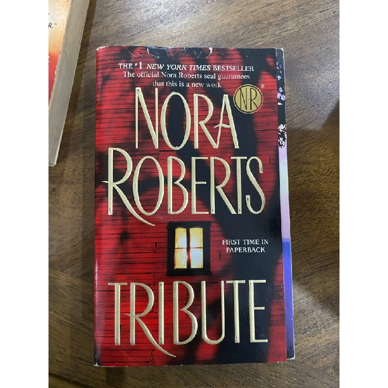 Tribute - Nora Roberts 512423
