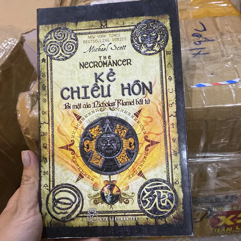 Kẻ chiêu hồn Bí mật của Nicholas Flamel bất tử  606393