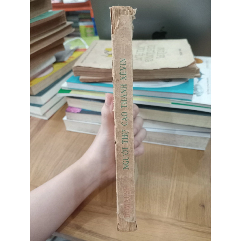 Người thợ cạo thành Xêvin - Bômacse 523570