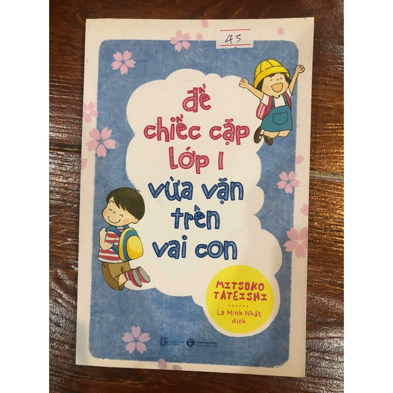 Để chiếc cặp lớp một vừa vặn trên vai con (k3) 311202