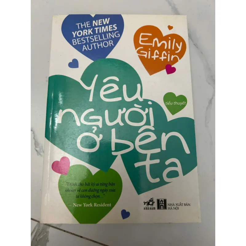 Yêu người ở bên ta (Love the One You’re With) – Emily Giffin 609904
