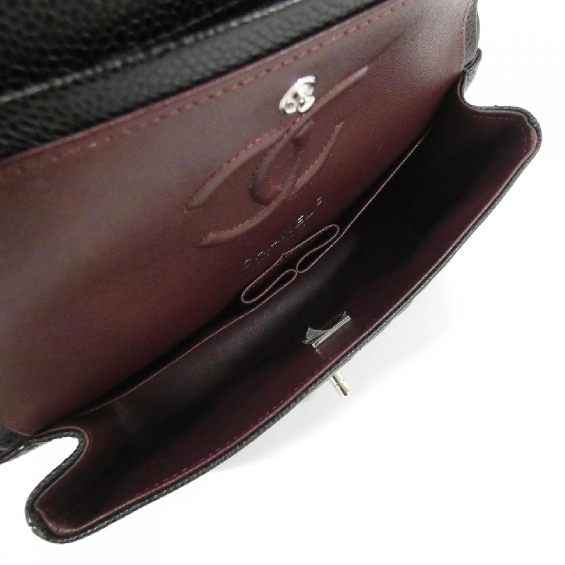 Túi xách chéo Chanel 1113 612136