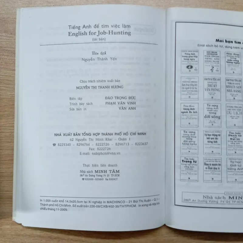 2 quyển sách học tiếng Anh (2009 & 2011) 927819
