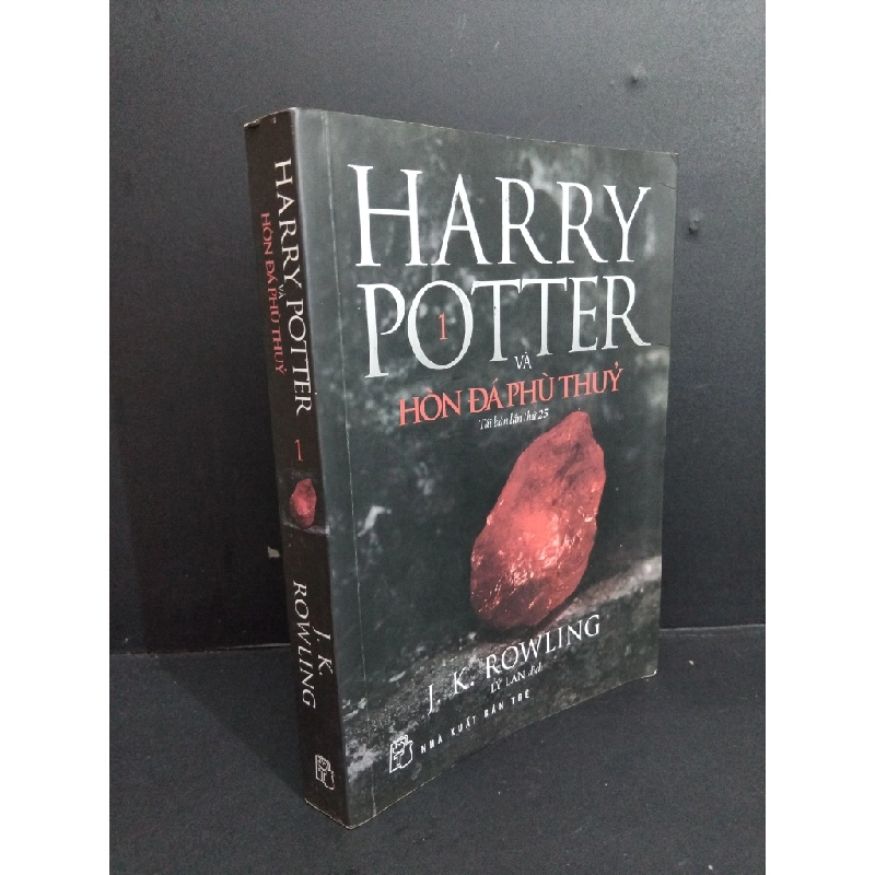 Harry Potter và hòn đá phù thuỷ J. K. Rowling mới 70% ố vàng 2016 HCM1511 353690