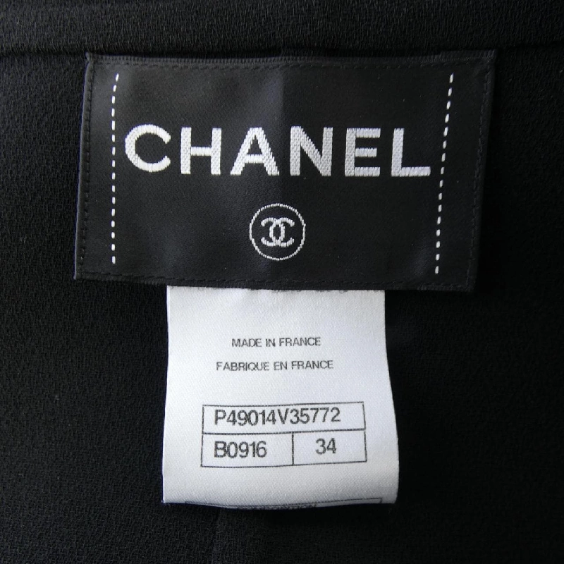 Áo khoác CHANEL P49014V35772 - Hàng hiệu Chính hãng 818675