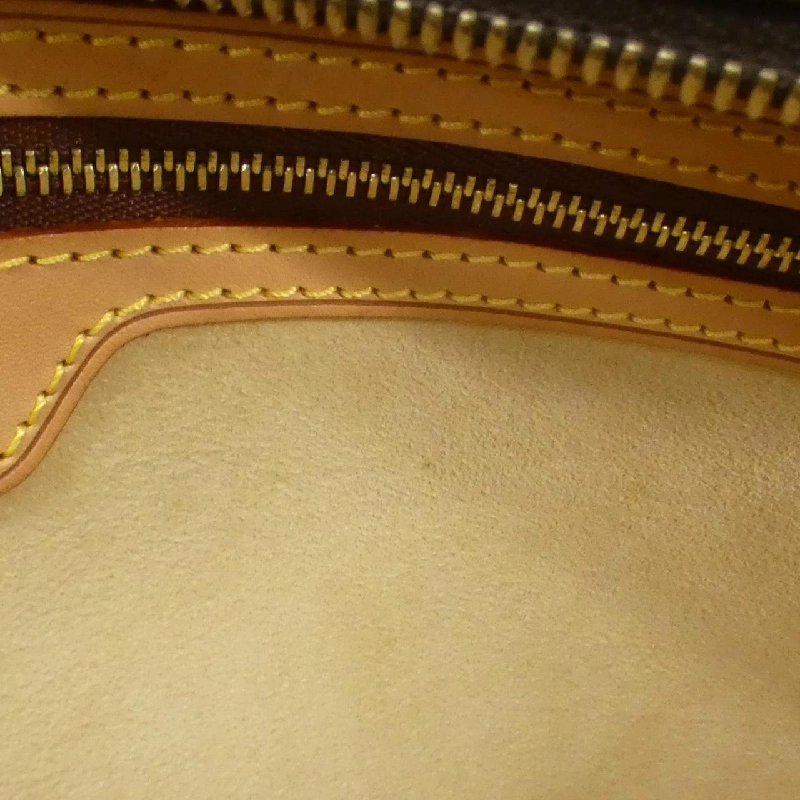 Túi xách vai Louis Vuitton Monogram Cite GM M51181 612986