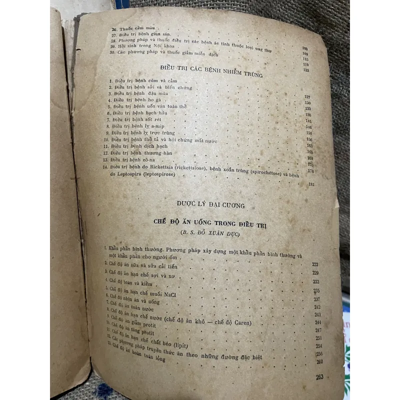 Điều trị học- sách y khổ lớn -1978-600 trang  933852