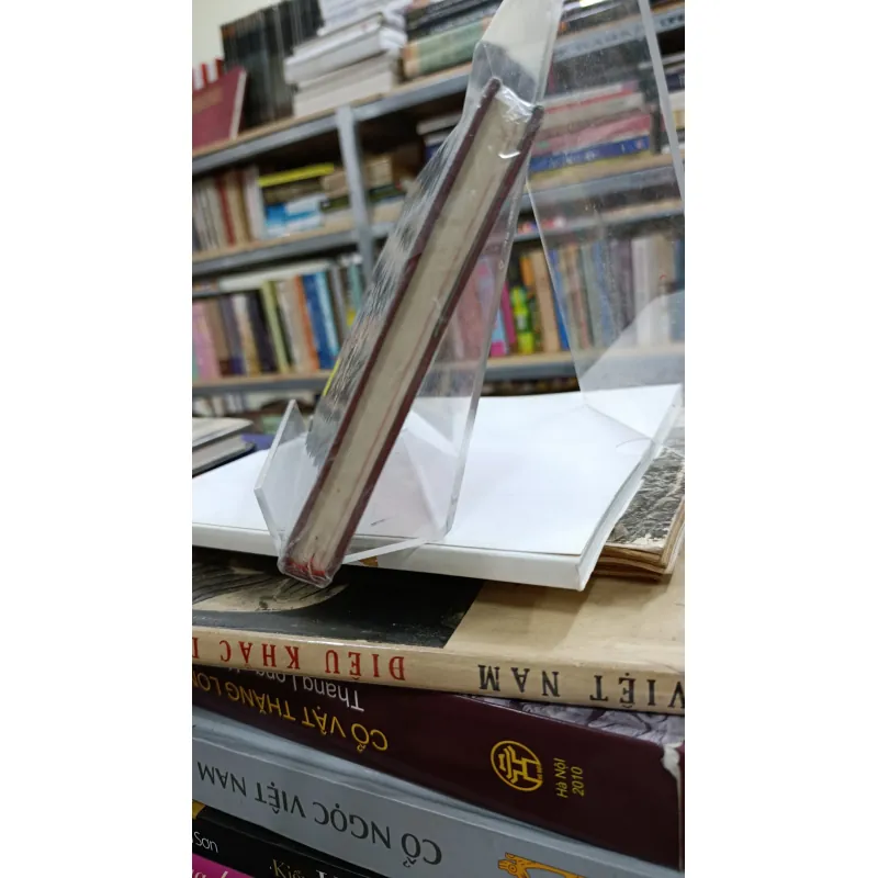 CUỐN SÁCH VÀ TÔI 603647