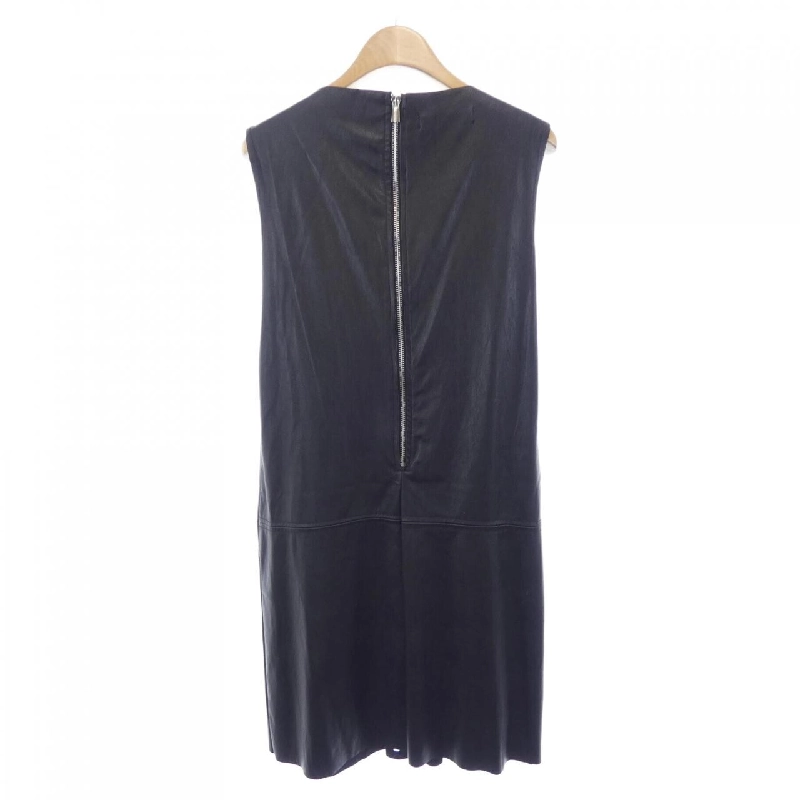 RINASCIMENTO ワンピース - Hàng hiệu Authentic 810931