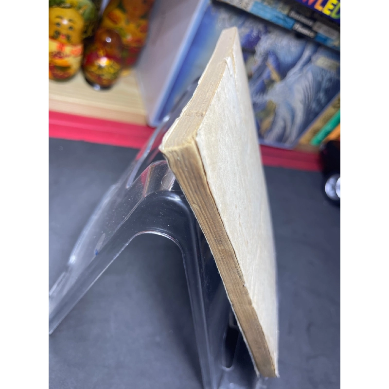 Tuổi xuân và con người 1981 mới 60% ố vàng rách góc gáy Cao Hải Thọ và Thu Hoài Giang HPB0906 SÁCH VĂN HỌC 915085