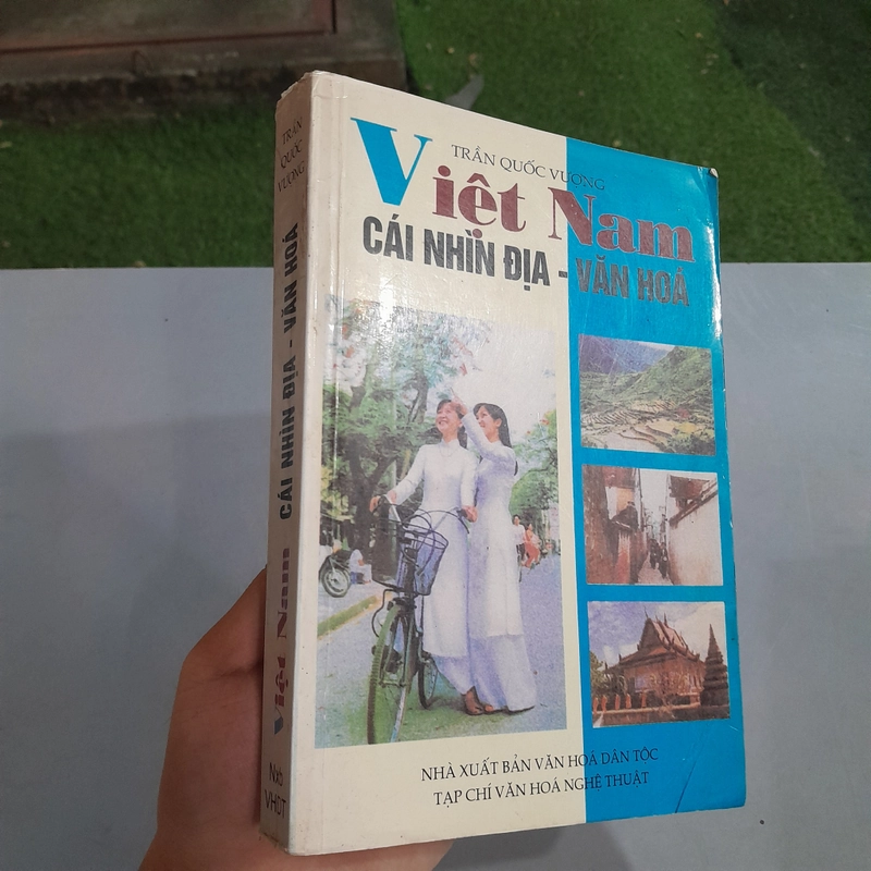 VIỆT NAM CÁI NHÌN ĐỊA - VĂN HÓA _ TRẦN QUỐC VƯỢNG 494711