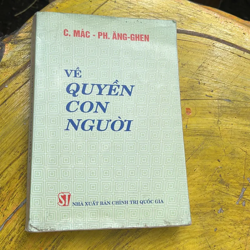 COMBO TUỔI TRẺ EN-GHEN - TUỔI TRẺ CÁC MÁC - TUỔI TRẺ LÊ -NIN - VỀ QUYỀN CON NGƯỜI 754004