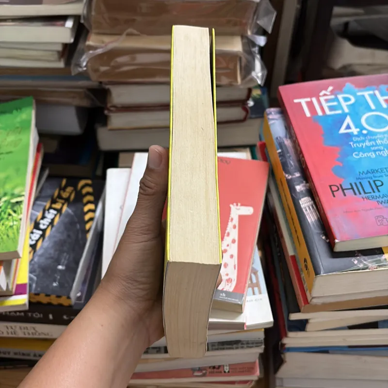 II Văn Học Nước Ngoài: Men Bờ Vực Thẳm - THOMAS MELLE - Lê Quang (Dịch) - 2018 697888