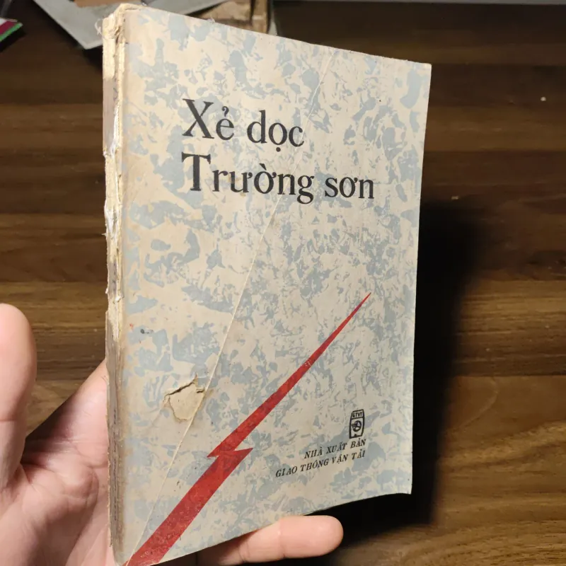 Xẻ Dọc Trường Sơn  1022210